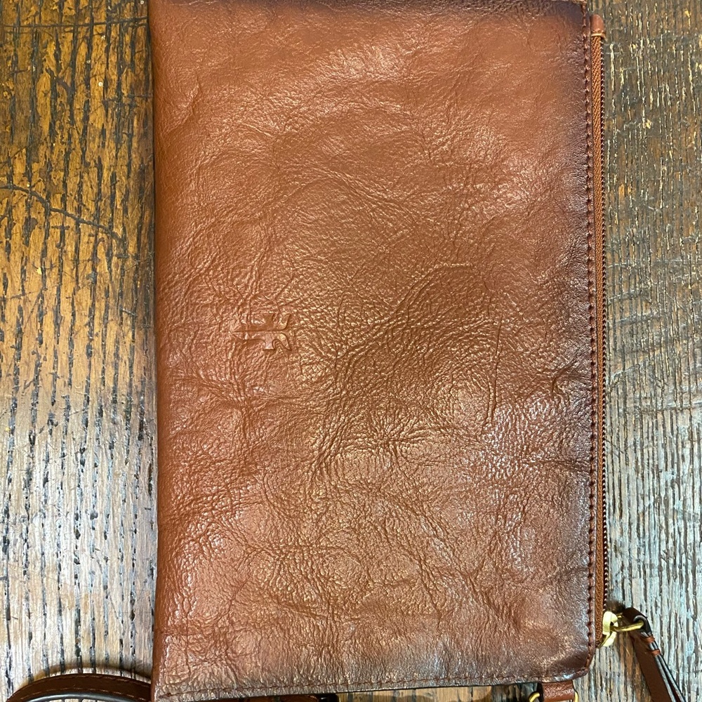 Frye wristlet
